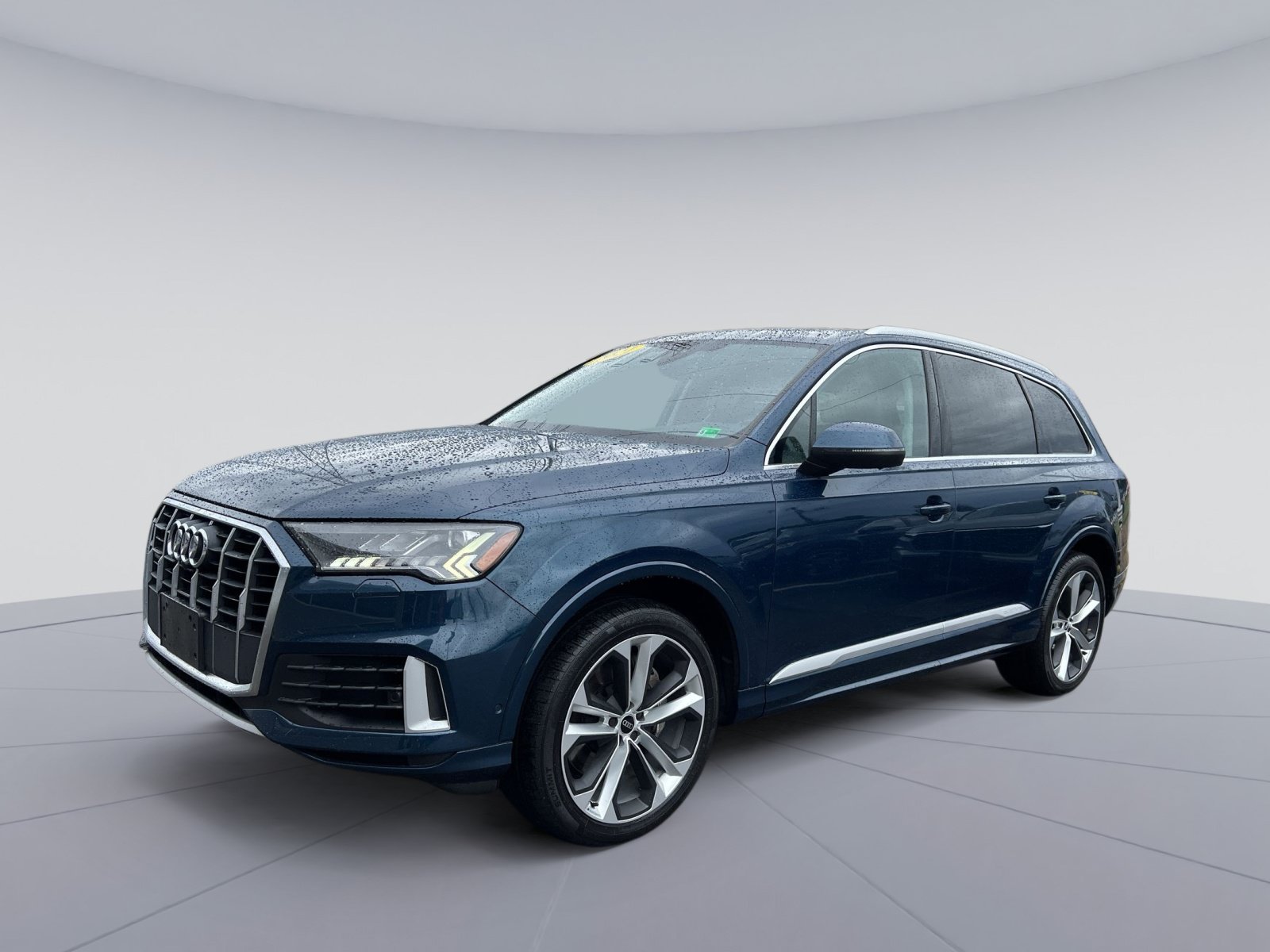Used 2021 Audi Q7 3.0T Premium Plus w/ Premium Plus Package AWD/4WD image 1