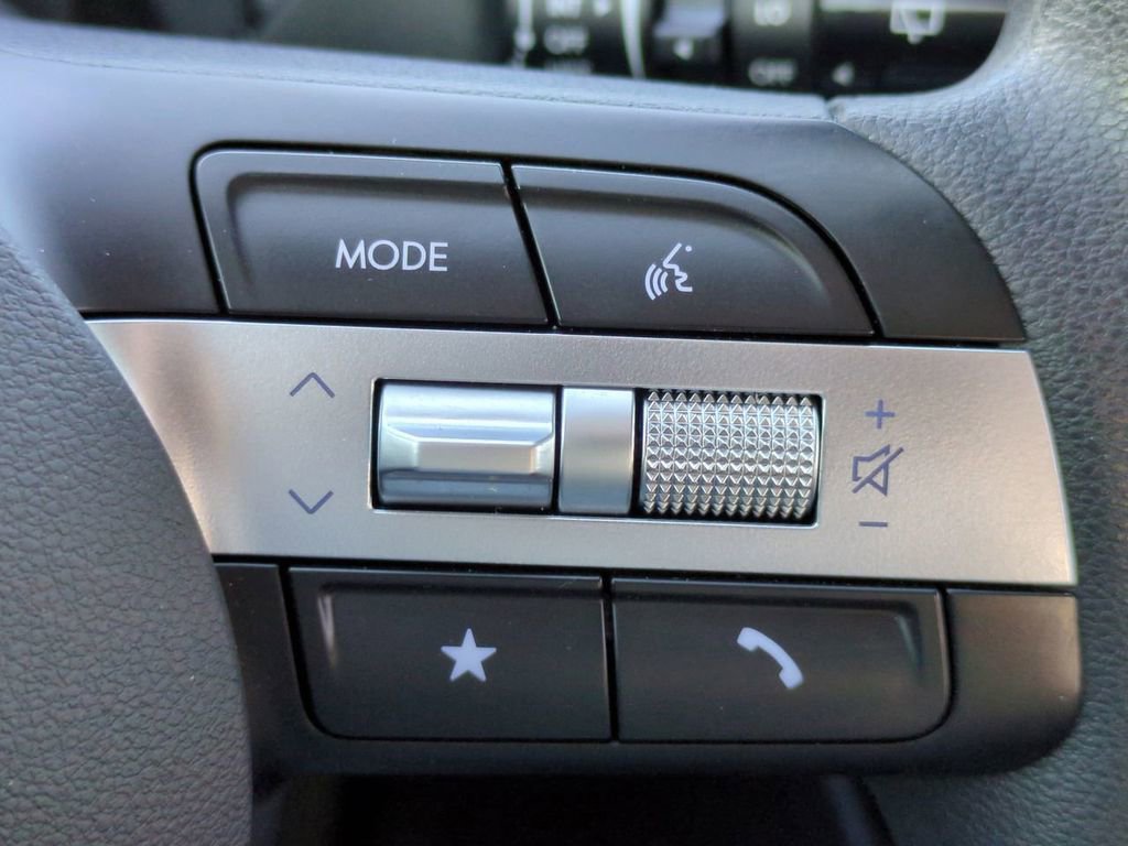 Certified 2025 Hyundai Tucson SEL image 25