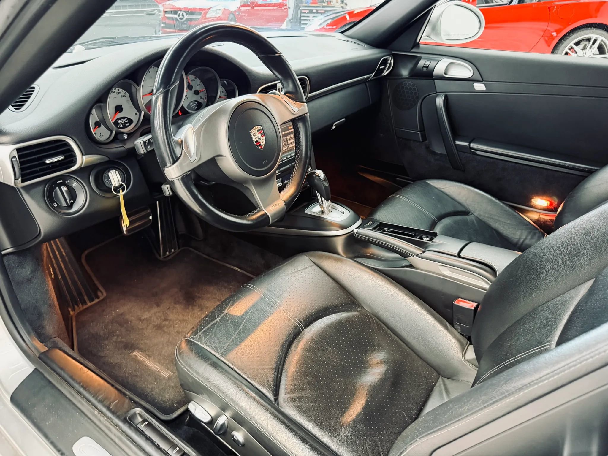 Used 2009 Porsche 911 Carrera 4S image 4