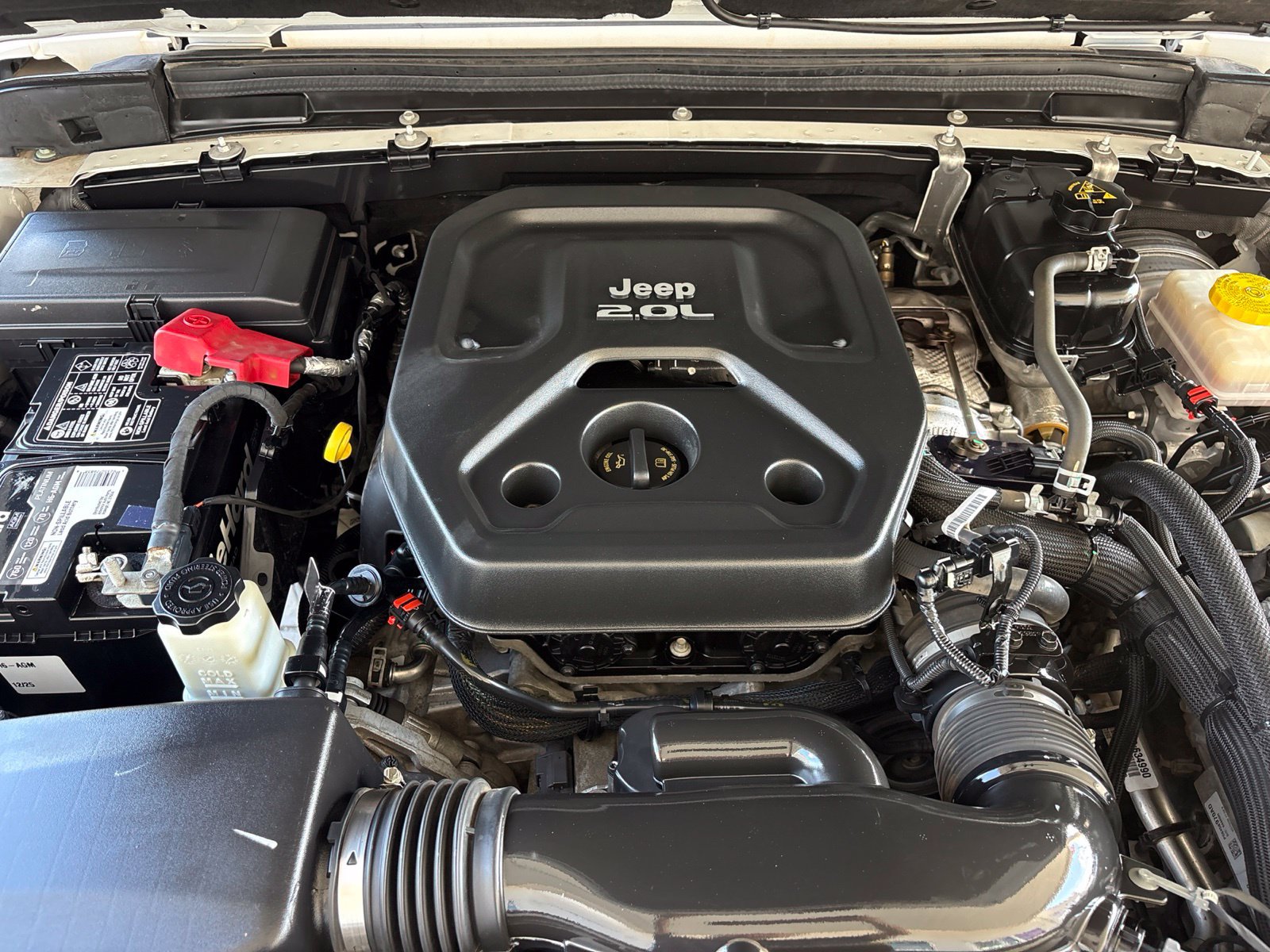 Used 2020 Jeep Wrangler Unlimited Sahara AWD/4WD image 29