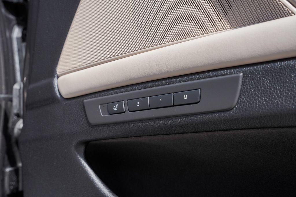 Used 2014 BMW 528i Sedan RWD image 36