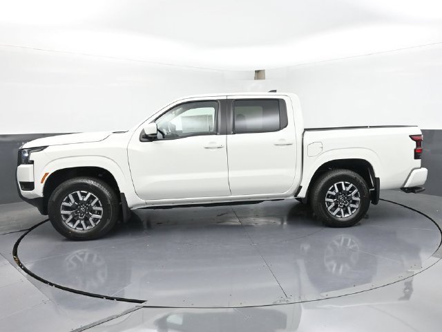 New 2026 Nissan Frontier SV w/ All-Weather Content Package AWD/4WD image 4