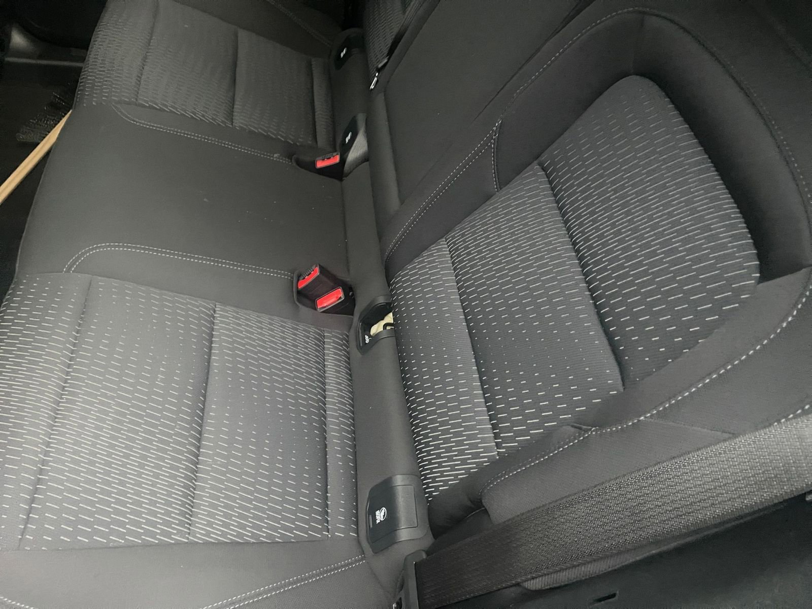 Used 2025 Chevrolet Equinox LT image 37