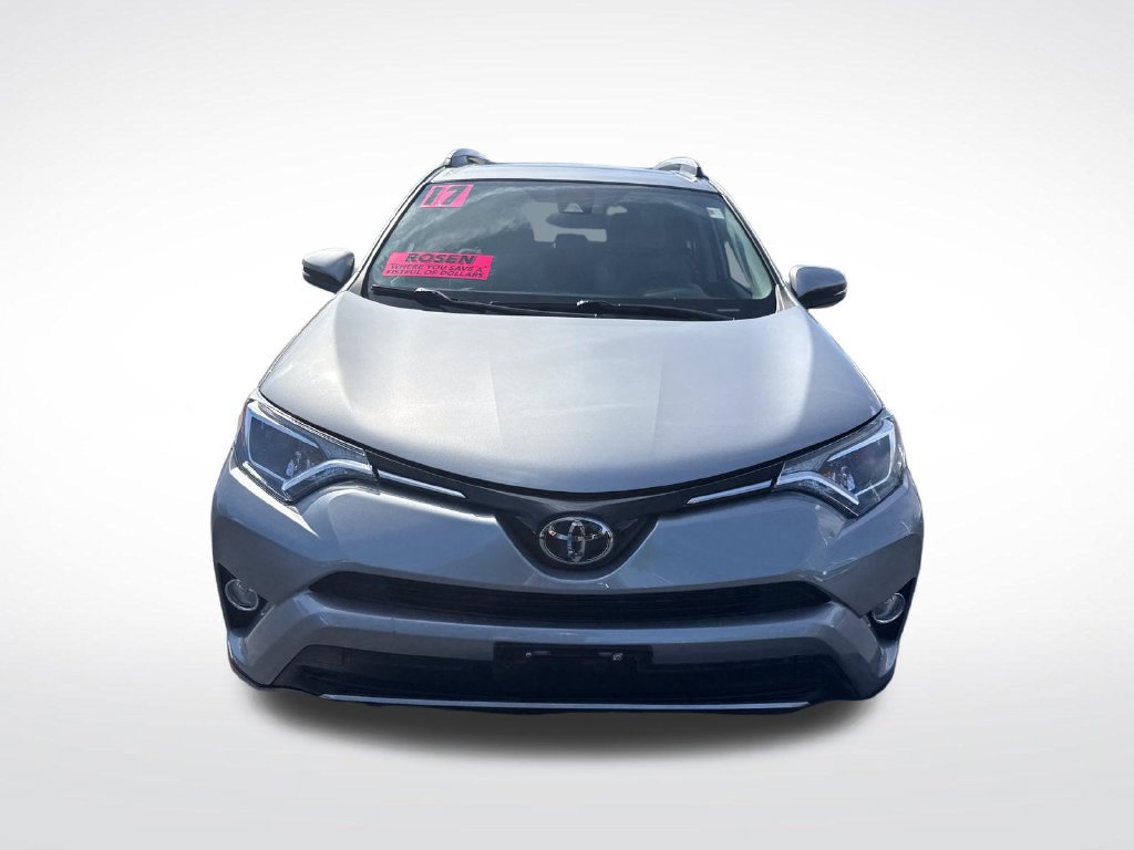 Used 2017 Toyota RAV4 XLE w/ Plus Extra Value Package AWD/4WD image 8