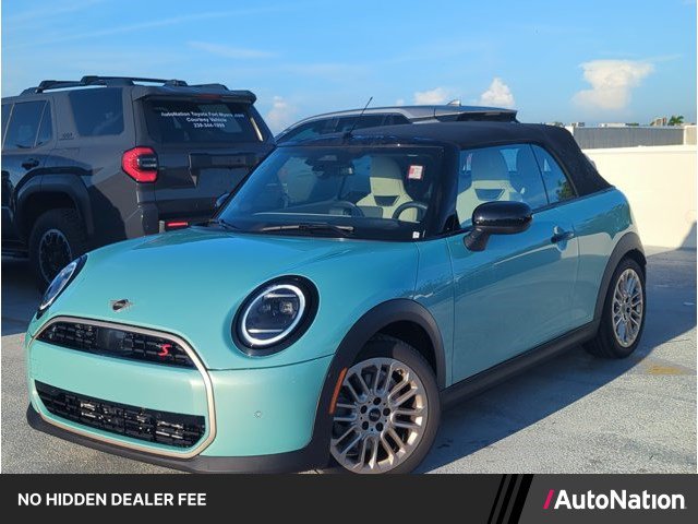 Used 2025 MINI Cooper S FWD image 1