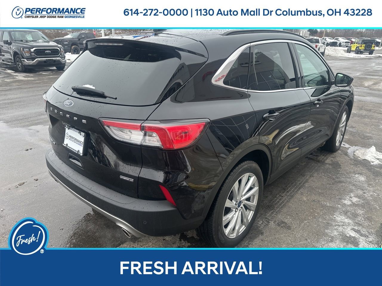 Used 2022 Ford Escape Titanium w/ Titanium Elite Package image 4