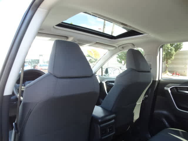 Used 2024 Toyota RAV4 XLE w/ Convenience Package image 33