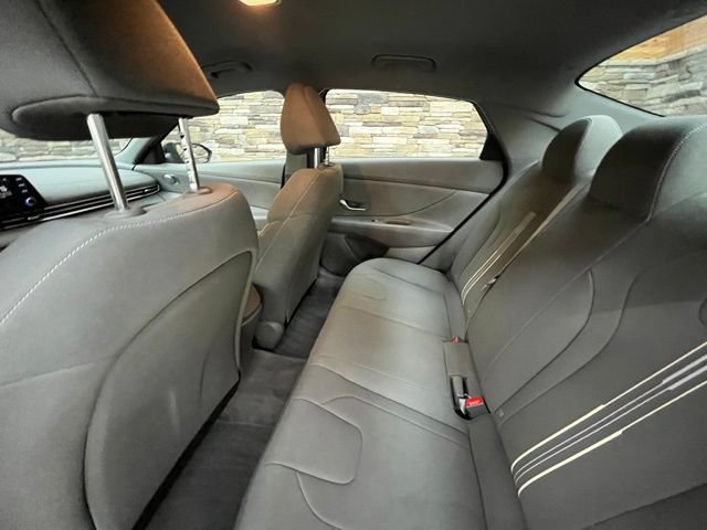Used 2023 Hyundai Elantra Blue FWD image 29