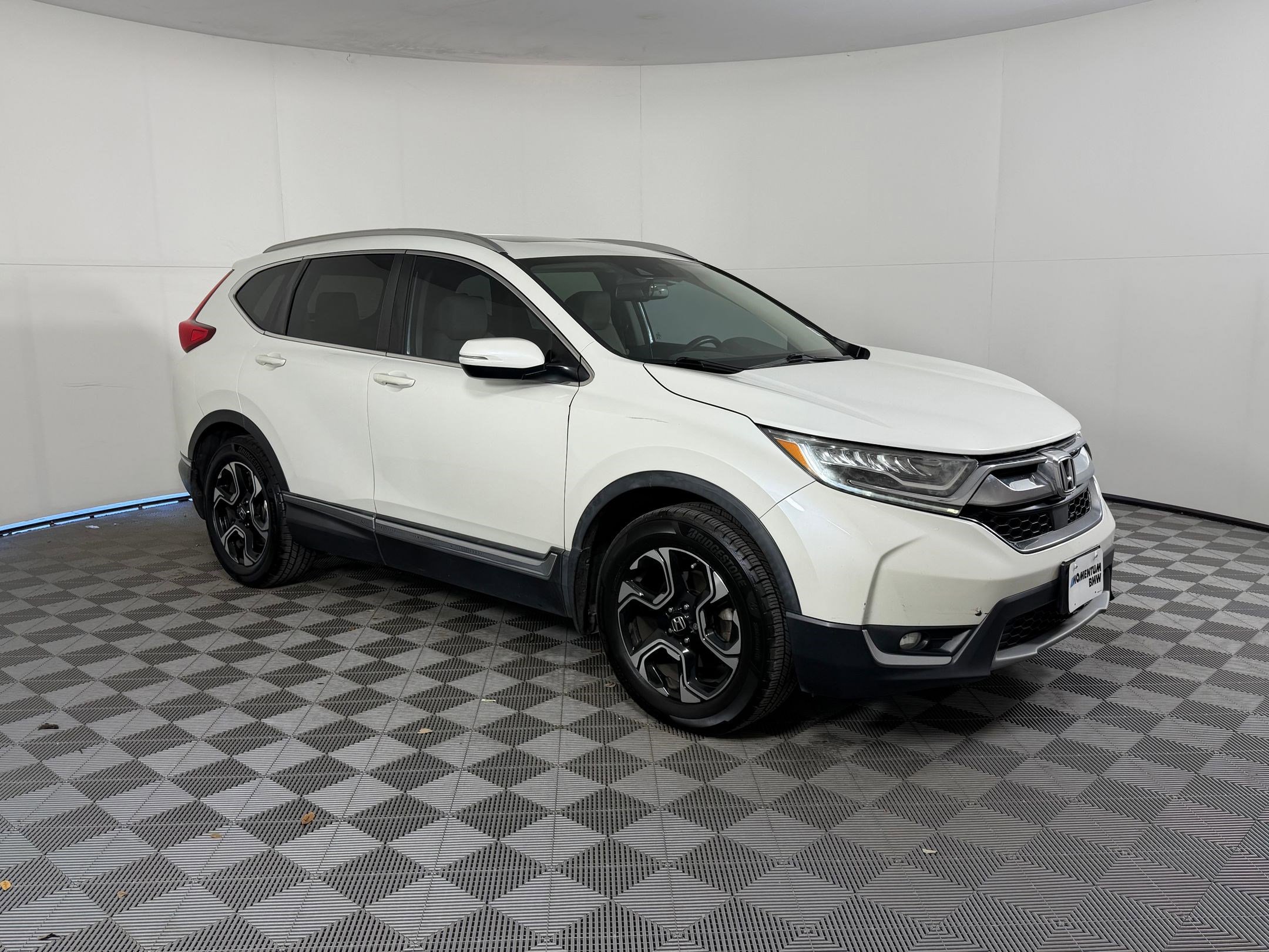 Used 2018 Honda CR-V Touring image 7