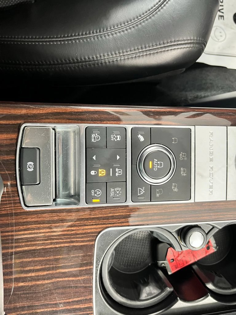 Used 2016 Land Rover Range Rover Supercharged AWD/4WD image 35