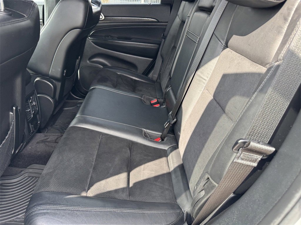 Used 2018 Jeep Grand Cherokee Altitude image 8