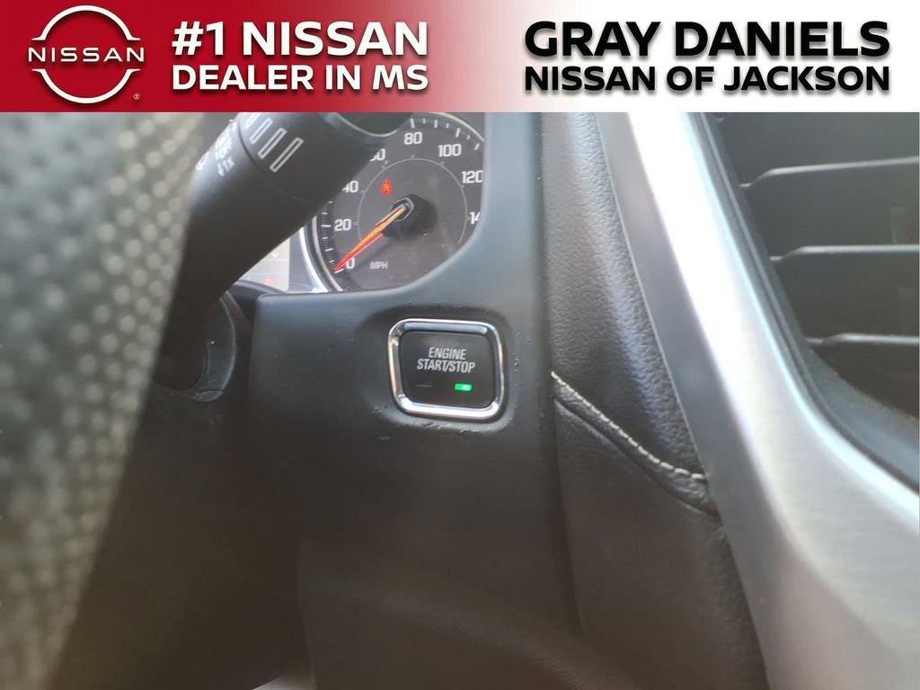 Used 2022 GMC Acadia SLE w/ Driver Convenience Package image 17