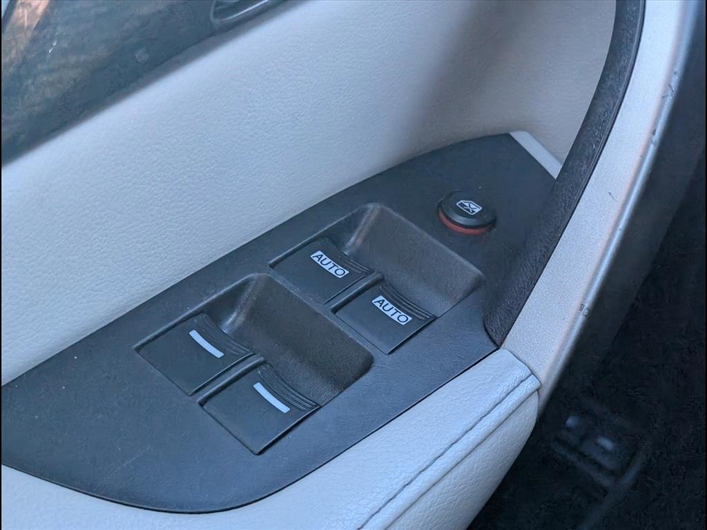 Used 2012 Acura MDX w/ Advance & Entertainment image 11