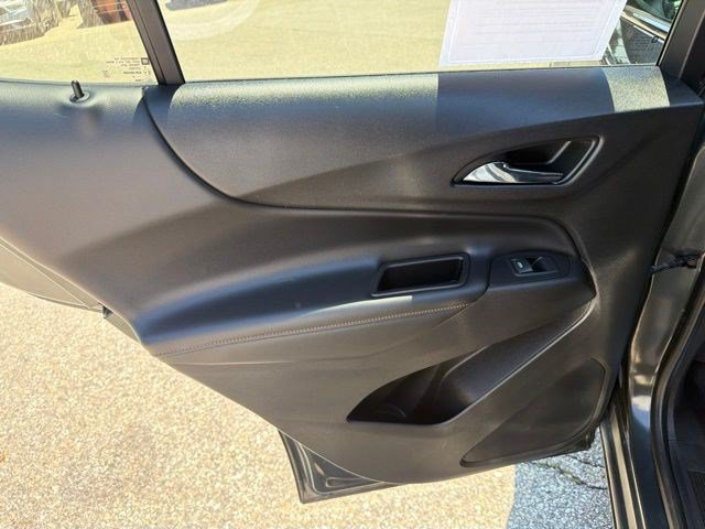 Used 2020 Chevrolet Equinox Premier w/ LPO, Cargo Package AWD/4WD image 15