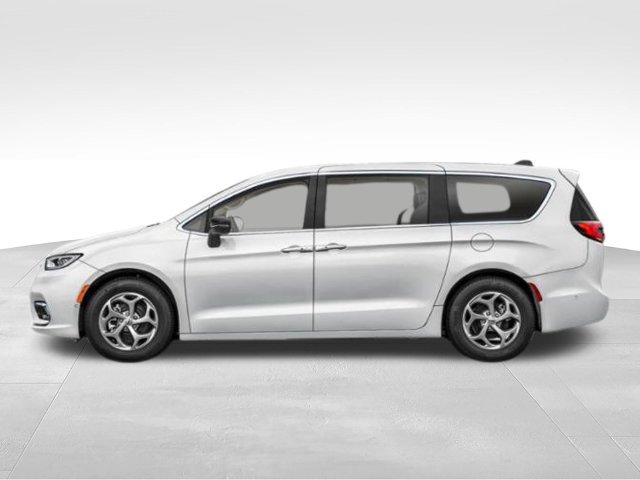Used 2025 Chrysler Pacifica Limited FWD image 34