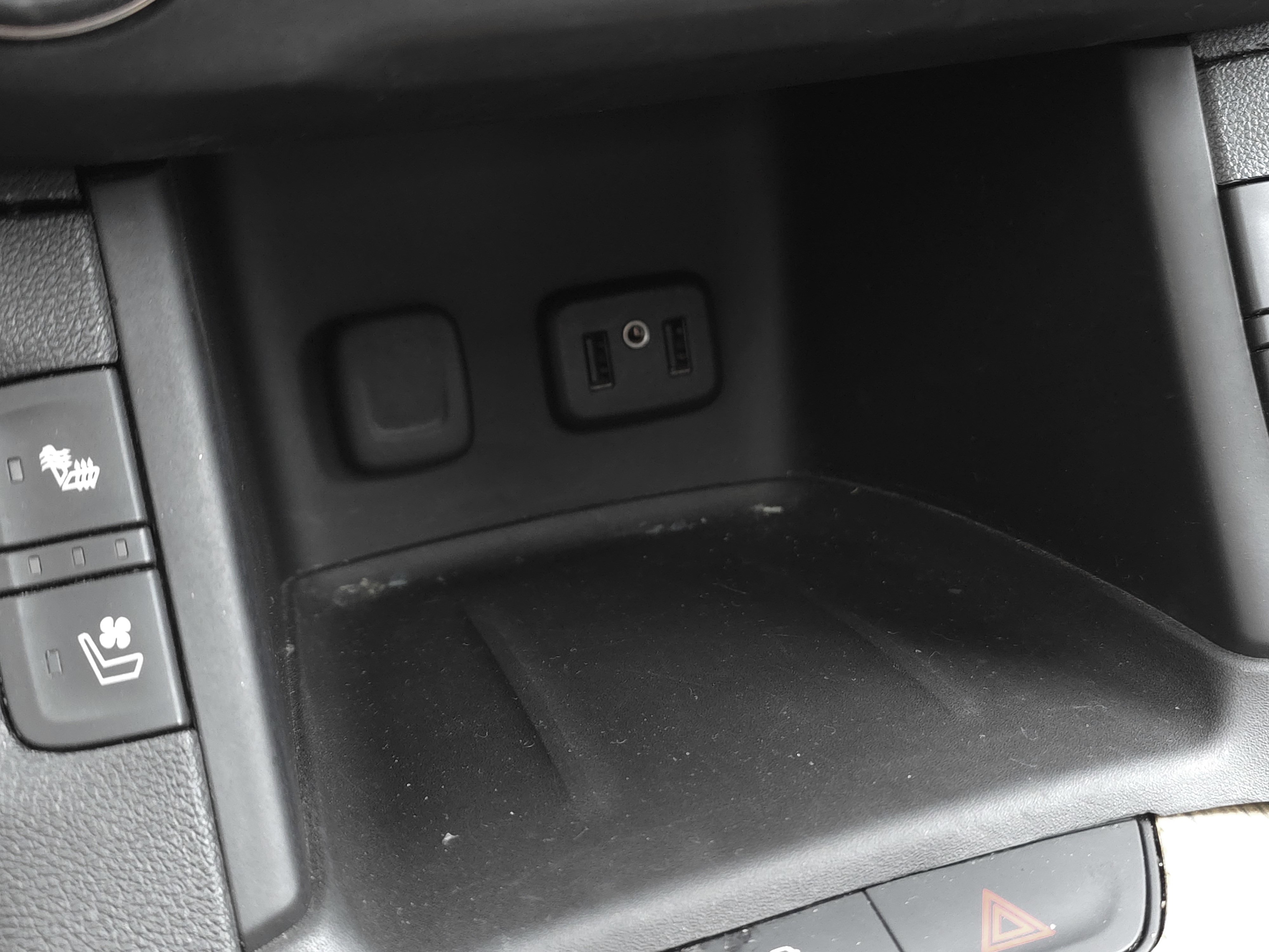 Used 2017 GMC Acadia Denali w/ Technology Package image 18