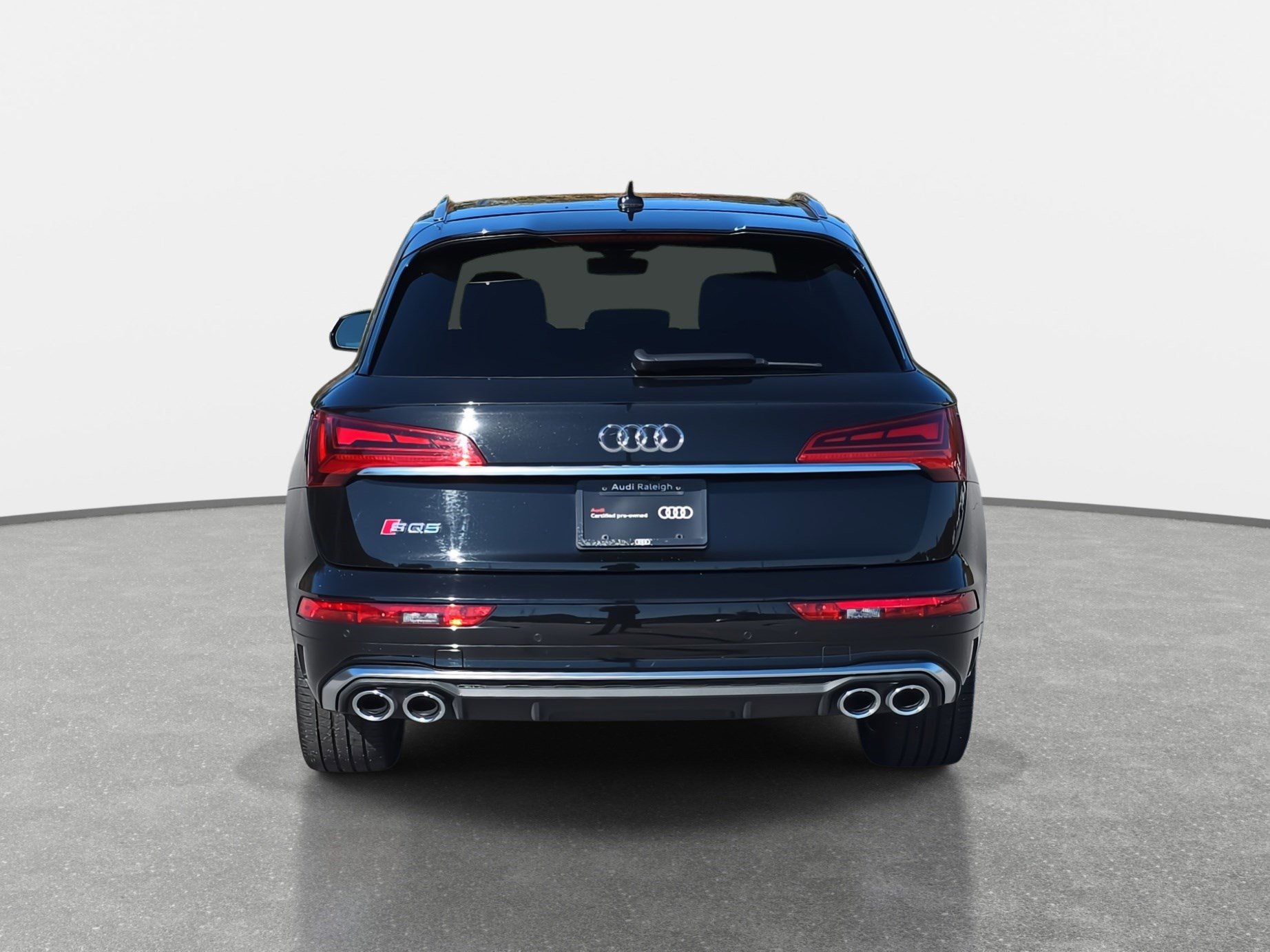 Used 2022 Audi SQ5 Premium Plus w/ Premium Plus Package image 6