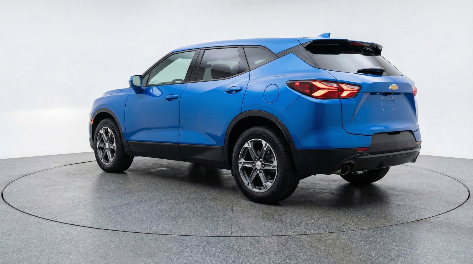 Used 2025 Chevrolet Blazer LT image 6