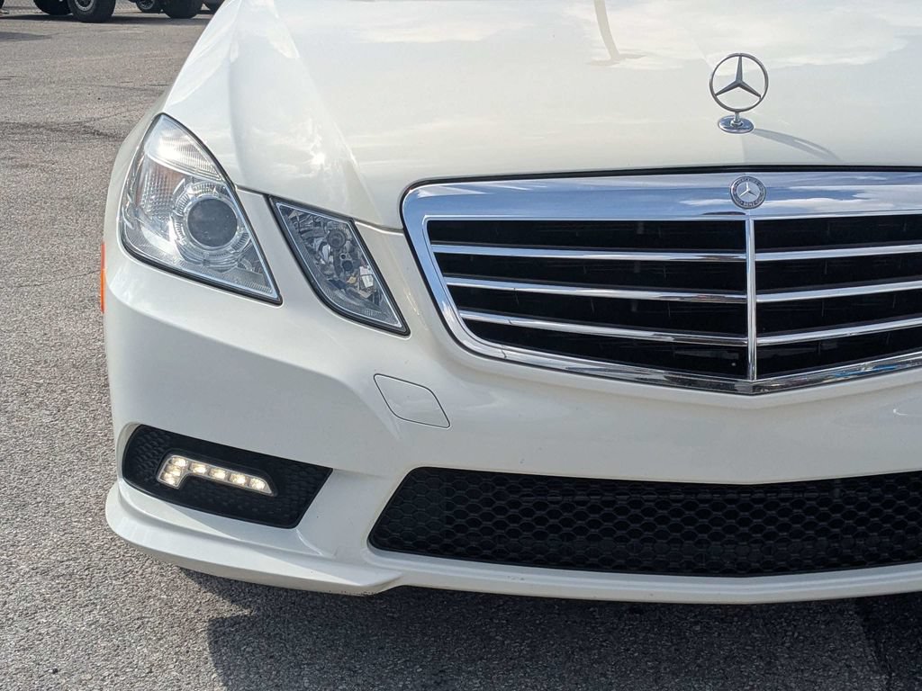 Used 2011 Mercedes-Benz E 350 Sedan image 9