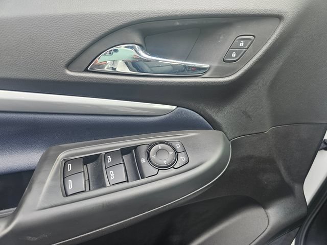 Used 2023 Chevrolet Bolt EUV Premier w/ Super Cruise Package FWD image 27