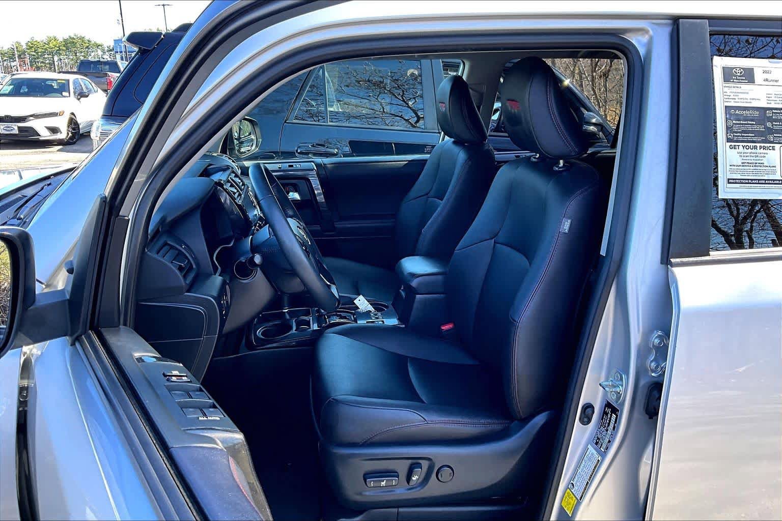 Certified 2022 Toyota 4Runner TRD Off-Road Premium AWD/4WD image 9
