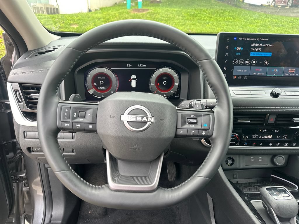 Used 2025 Nissan Rogue SL w/ SL Premium Package AWD/4WD image 47