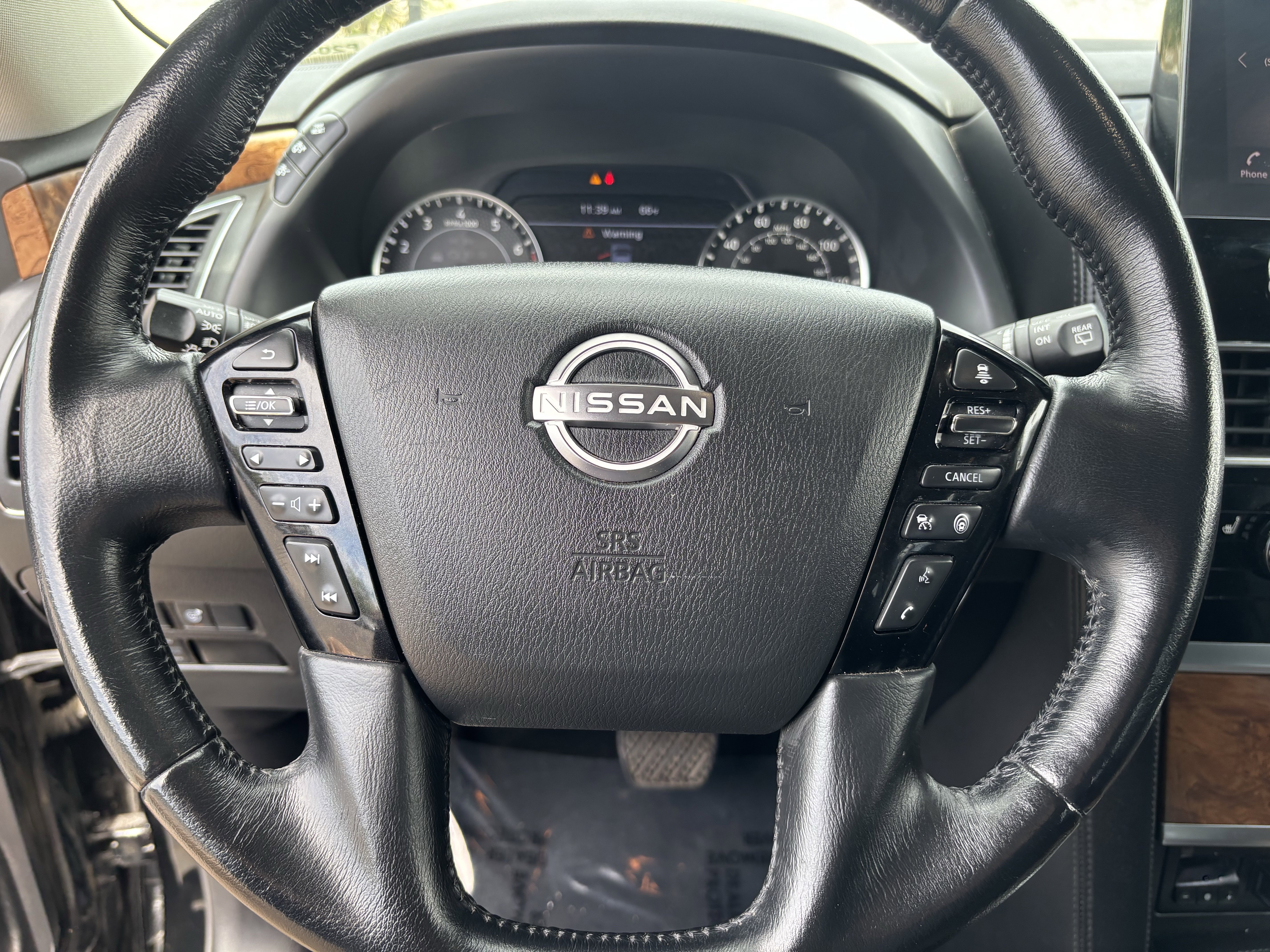 Used 2024 Nissan Armada SL w/ Captain's Chairs Package RWD image 27