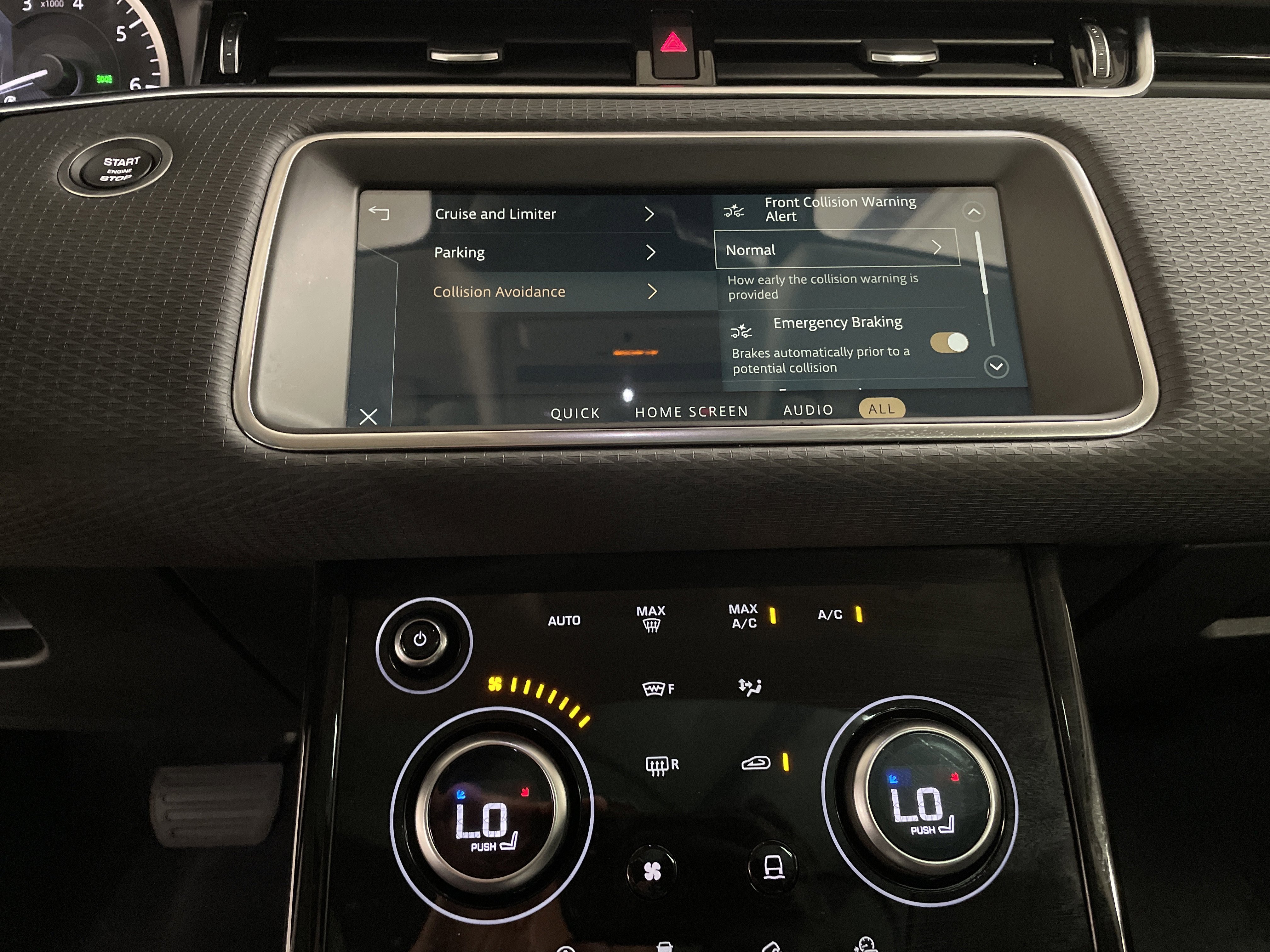 Used 2022 Land Rover Range Rover Evoque S AWD/4WD image 19