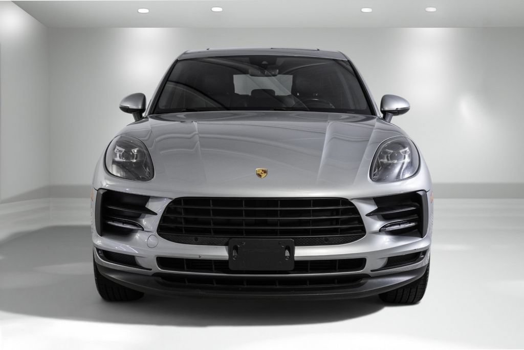 Used 2019 Porsche Macan w/ Premium Package AWD/4WD image 7