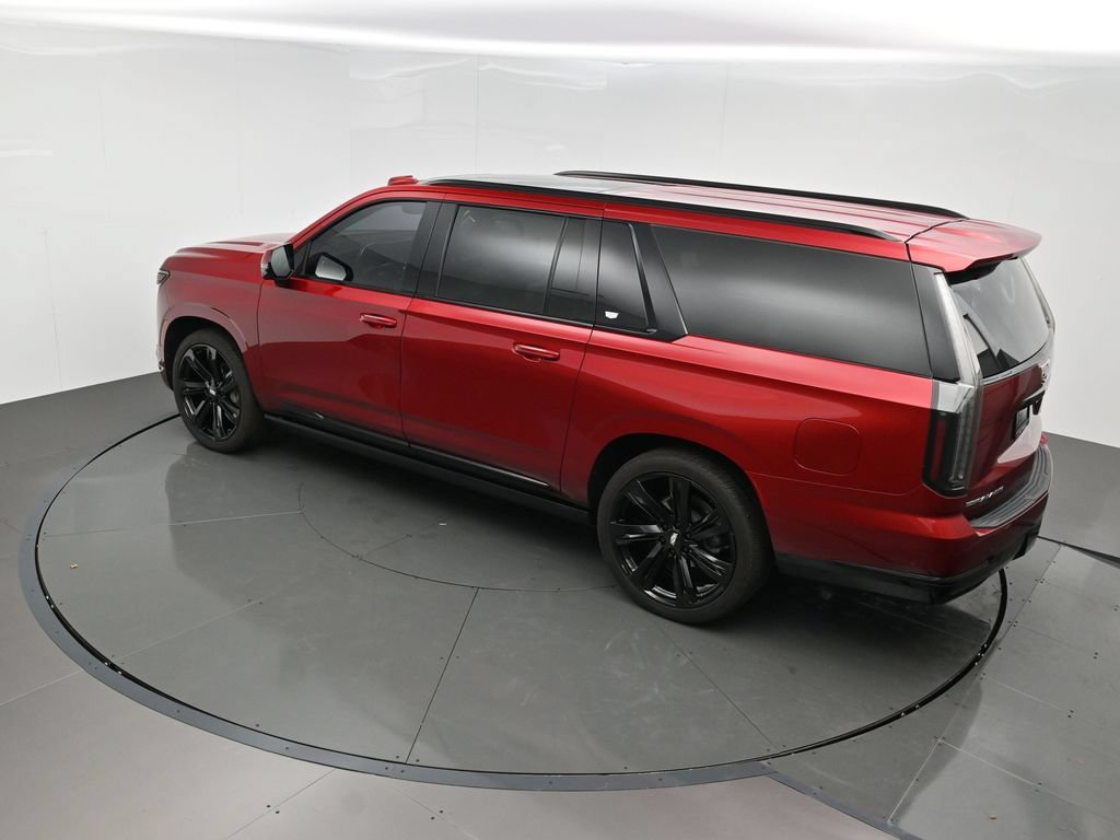 Used 2025 Cadillac Escalade ESV Sport Platinum w/ LPO, Floor Liner Package AWD/4WD image 54