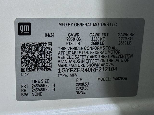 Used 2024 Cadillac XT4 Sport w/ Trailering Package AWD/4WD image 30