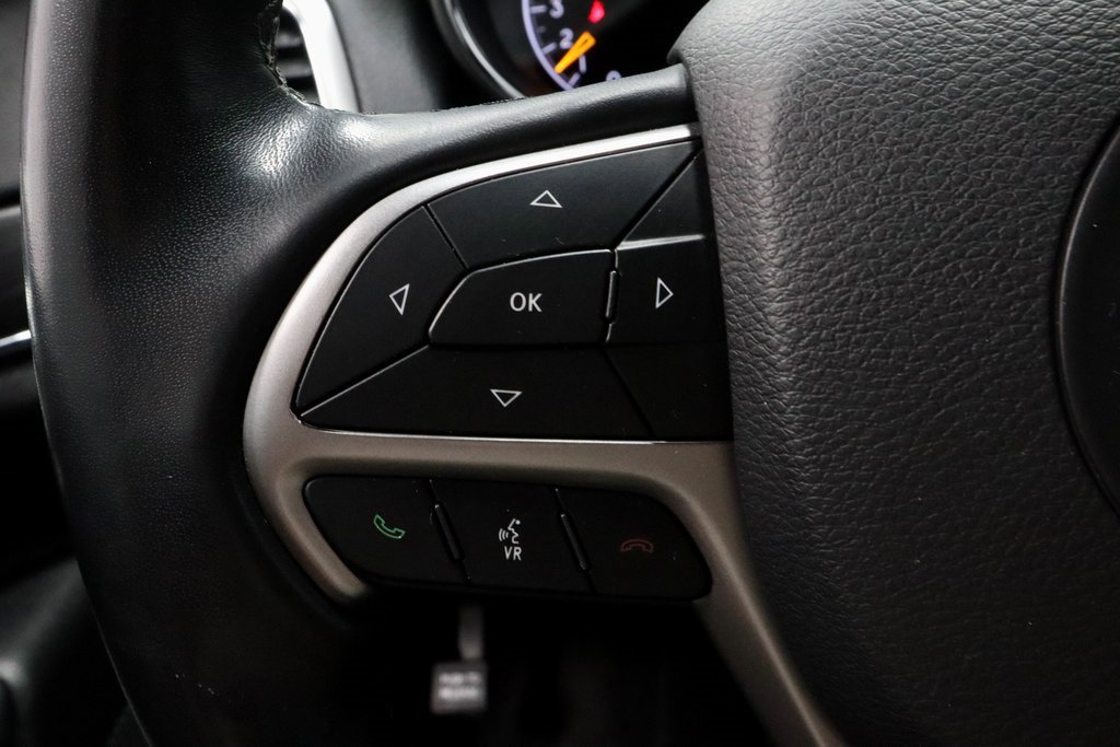 Used 2021 Jeep Grand Cherokee Limited image 26