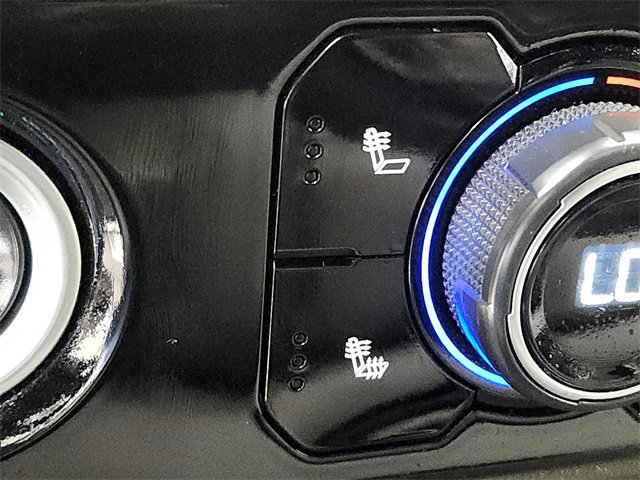 Used 2023 Chevrolet Silverado 1500 LT image 24