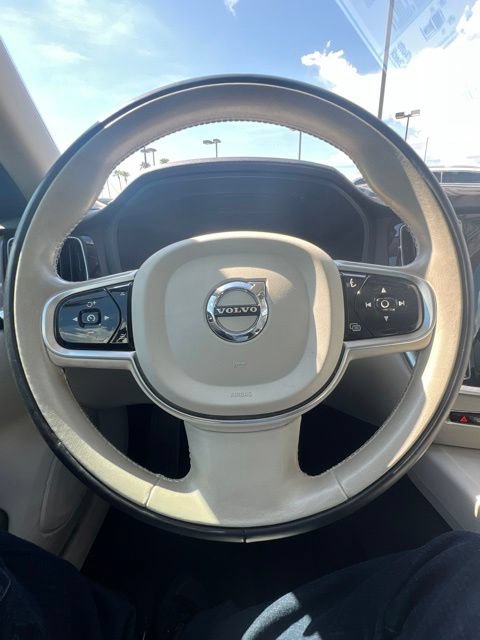 Used 2019 Volvo S60 T5 Momentum FWD image 10