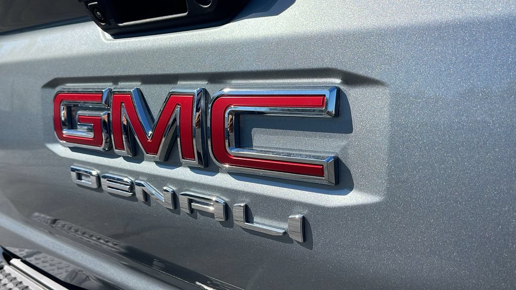 New 2026 GMC Canyon Denali AWD/4WD image 28