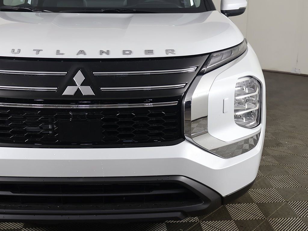 New 2026 Mitsubishi Outlander ES AWD/4WD image 13