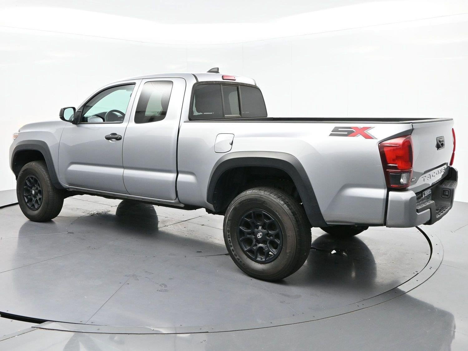 Used 2021 Toyota Tacoma SR w/ SX Package RWD image 5