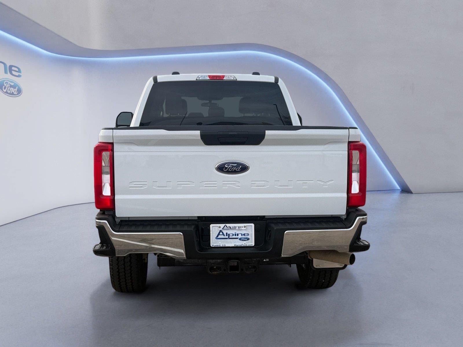 Used 2025 Ford F250 XLT AWD/4WD image 4