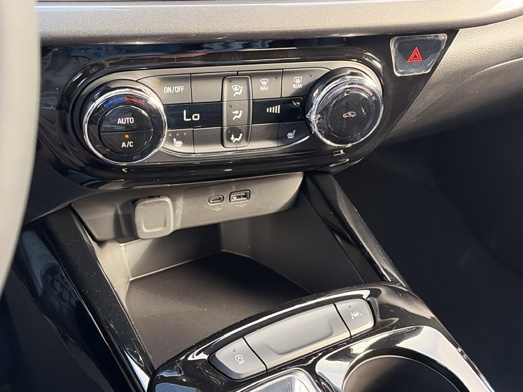 New 2026 Chevrolet Trax ACTIV w/ Driver Confidence Package FWD image 21