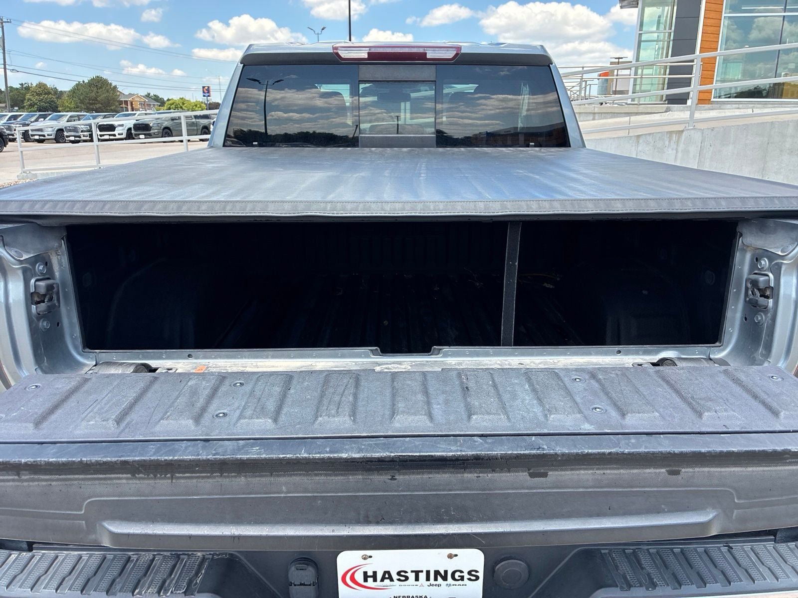 Used 2020 GMC Sierra 1500 SLT w/ SLT Premium Plus Package AWD/4WD image 7