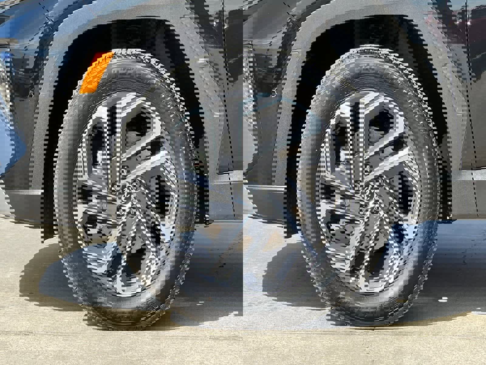 Certified 2025 Hyundai Tucson Limited image 28