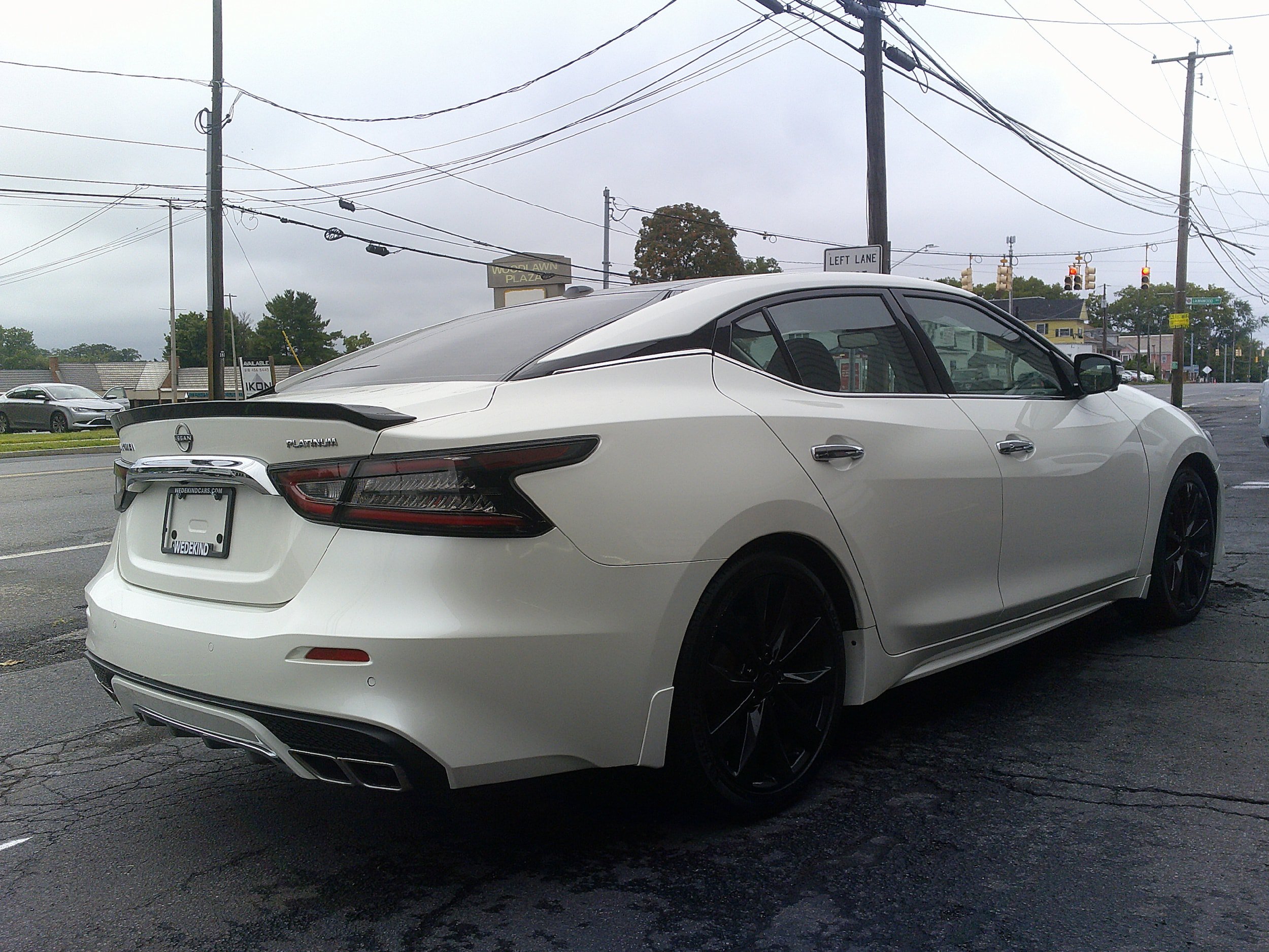 Used 2023 Nissan Maxima Platinum w/ Sport Mat Group FWD image 9