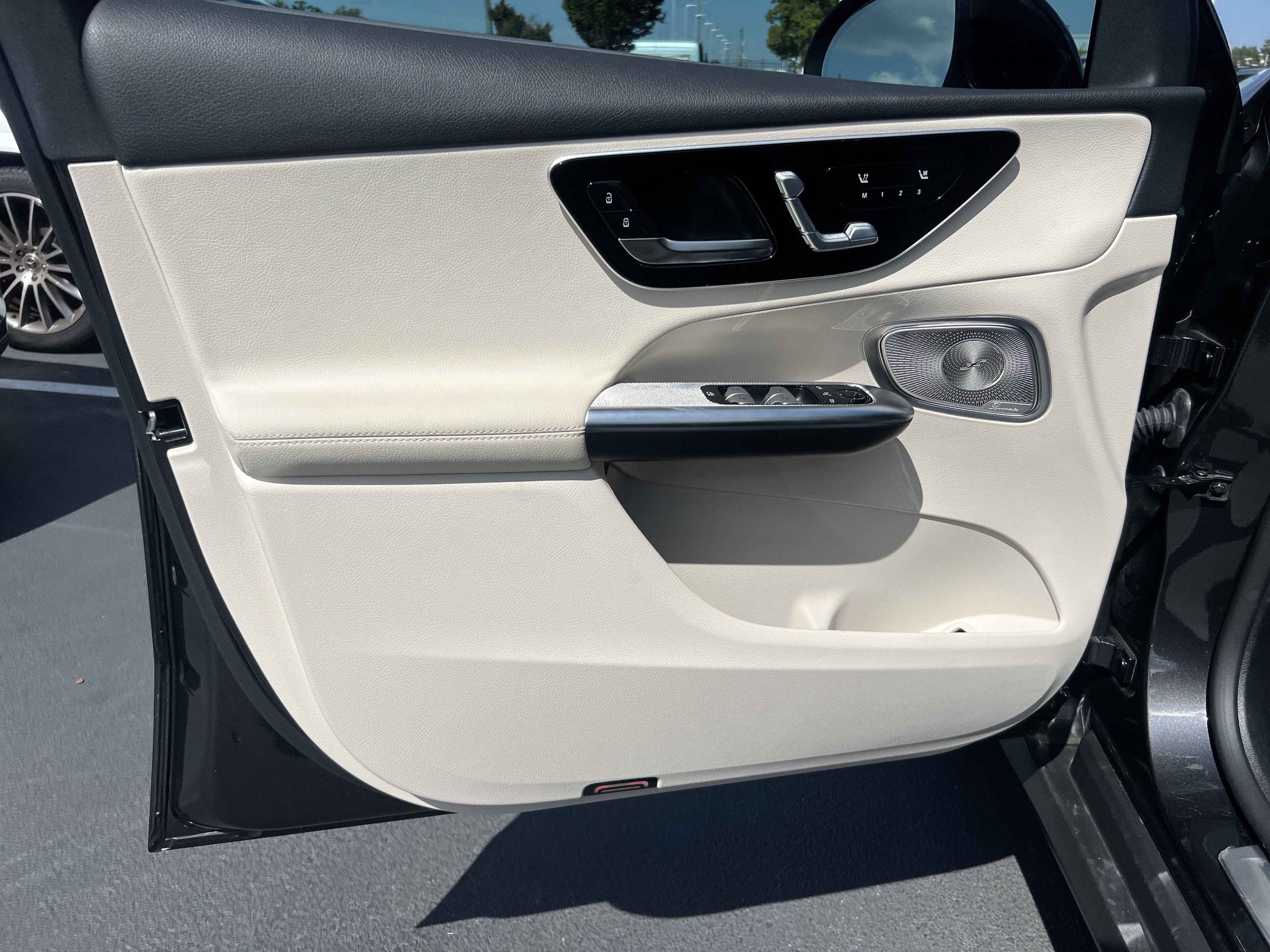 Certified 2026 Mercedes-Benz GLC 300 image 14