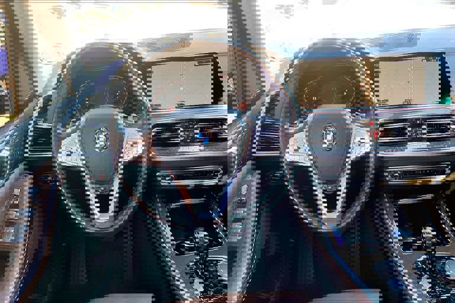 Used 2020 BMW X7 xDrive40i w/ Cold Weather Package image 7