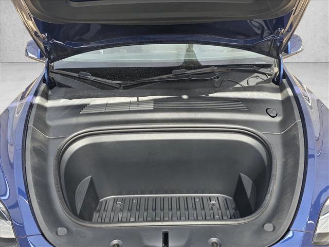 Used 2021 Tesla Model Y Long Range image 26