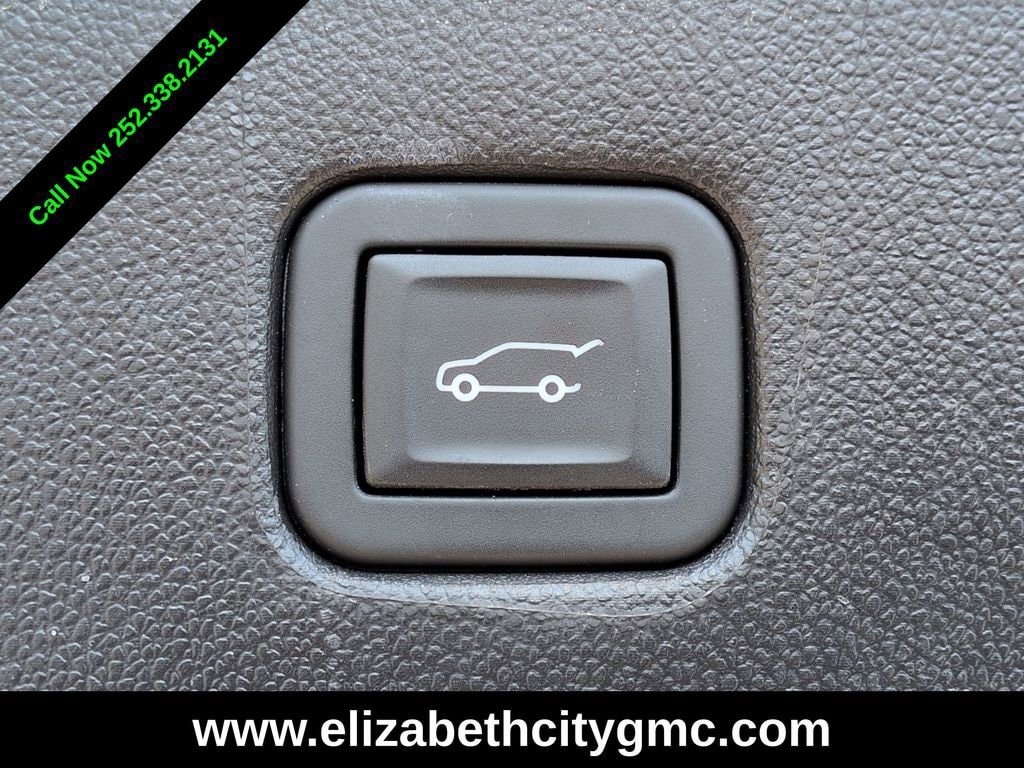 Used 2023 Chevrolet Blazer RS AWD/4WD image 16