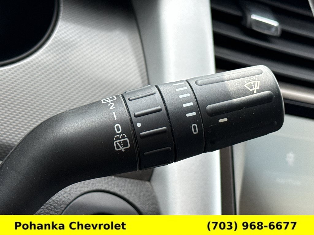 Used 2013 Ford Edge SEL FWD image 10
