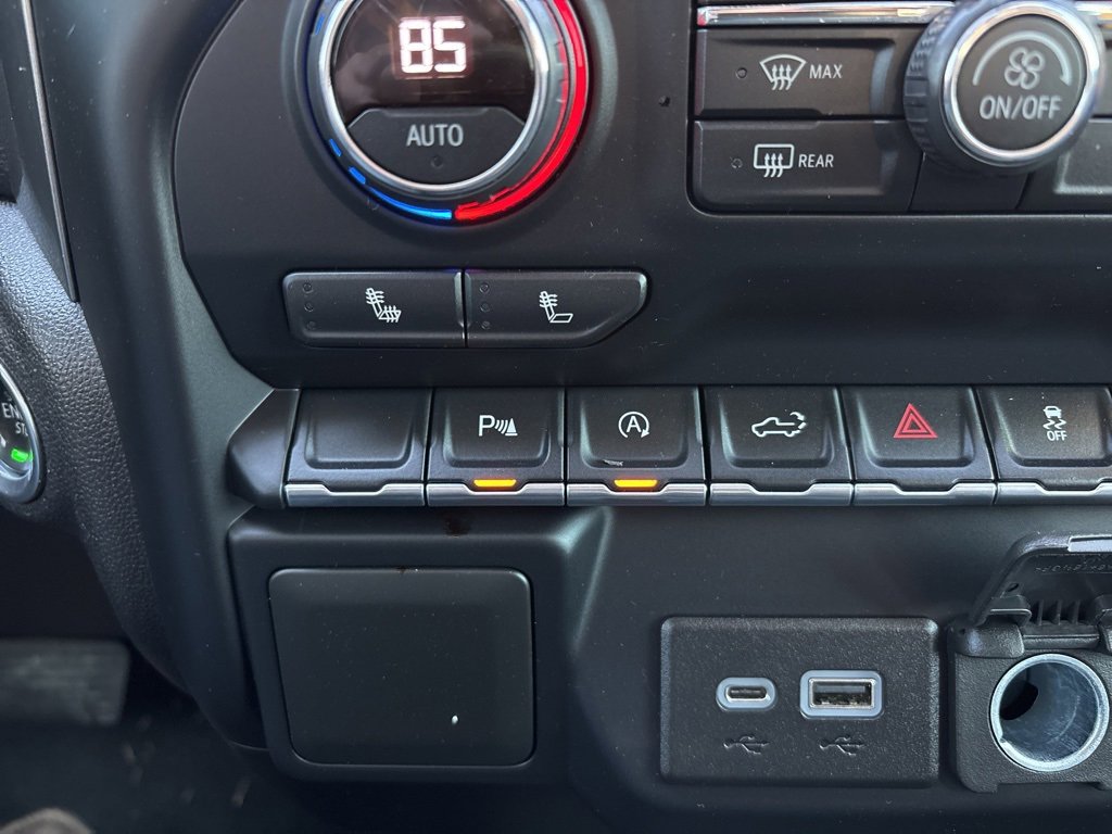 Used 2020 Chevrolet Silverado 1500 RST w/ Texas Edition image 18