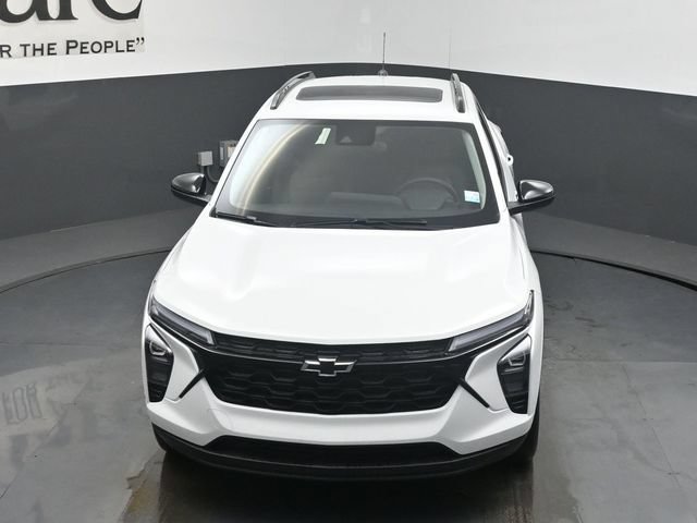 New 2026 Chevrolet Trax LT w/ Sunroof Package FWD image 37