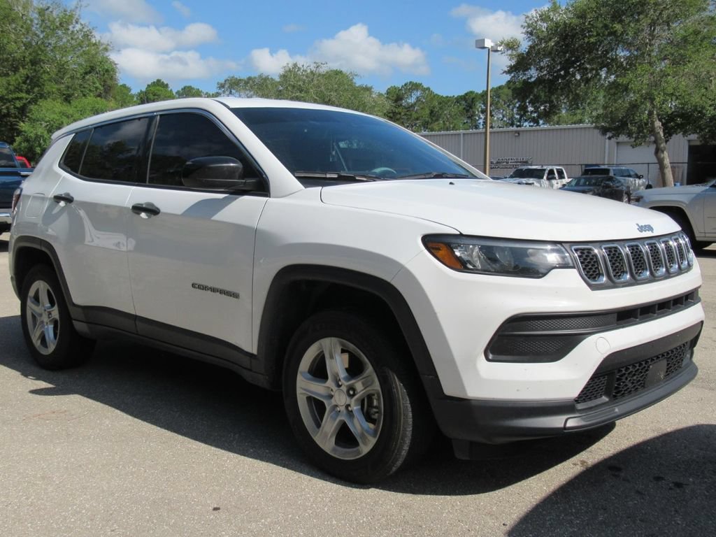 Used 2024 Jeep Compass Sport AWD/4WD image 1